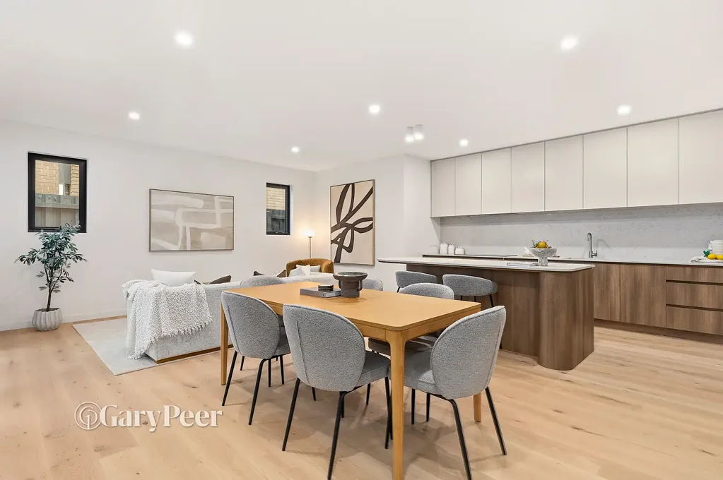 Malvern East 3房  Contemporary living in a prime position