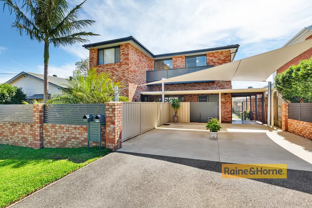 DUAL OCCUPANCY HOME TO SUIT EXTENDED FAMILY