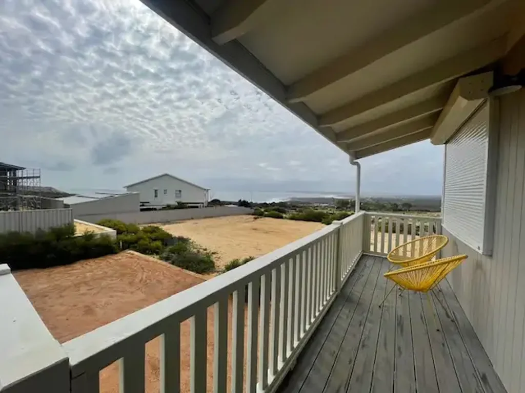 Ocean Views, Utilities Included & Fully Furnished Living!