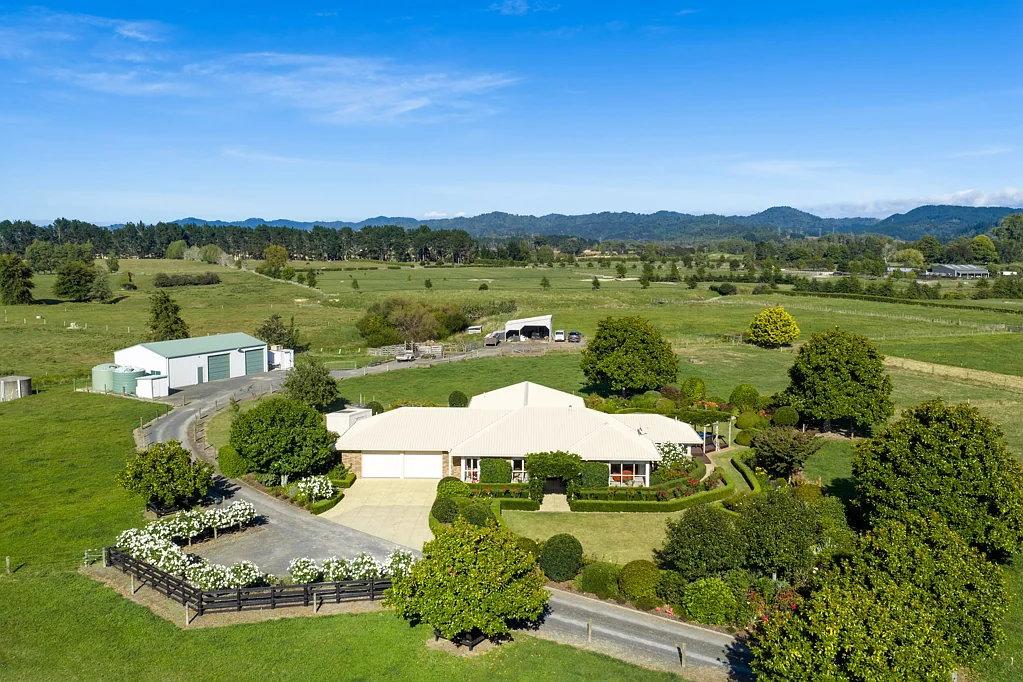 Te Kowhai Prime Position. Prime Land. Premium Home.