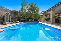 9 Possum Place, Pakenham