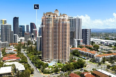 Broadbeach 2ਬੈੱਡਰੂਮ Expansive Ocean-View Apartment – 2 Bedrooms Plus Versatile Third Room