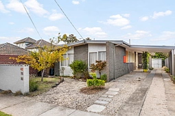 42 Thomson Street, Essendon