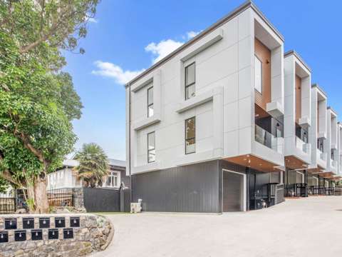 Epsom 2房  Experience Urban Living at Its Best