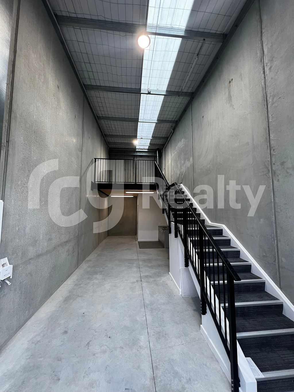 Hobsonville Secure Unit For Lease, 68sqm - Hobsonville