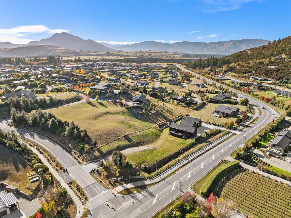 Wanaka 2,000 sq m Section - Build Your Wanaka Dream!