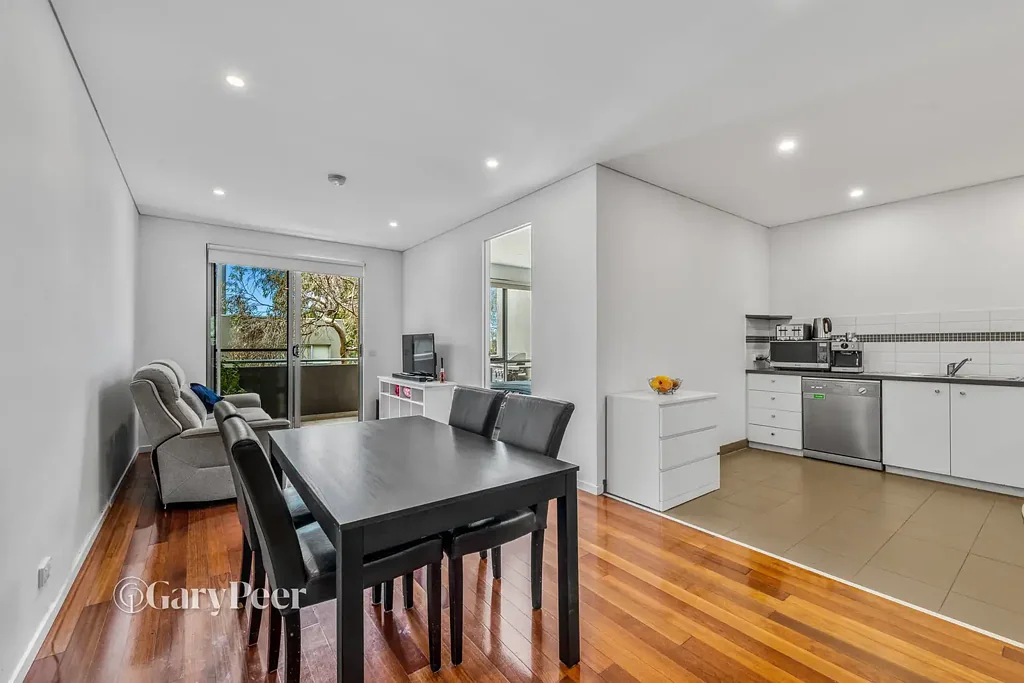 42/210-220 Normanby Road, Notting Hill, VIC 3168
