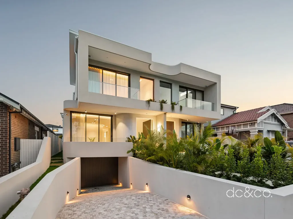 Five Dock 5Kwarto A sculptural statement in luxury living
