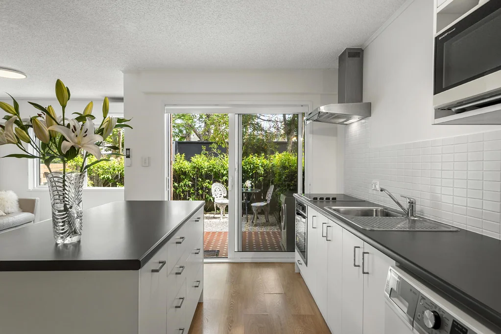 4/83 Lake Road, Devonport, North Shore City, Auckland
