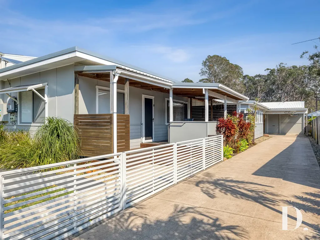 Beachside Bliss – Fully Furnished - Including Water & Electricity