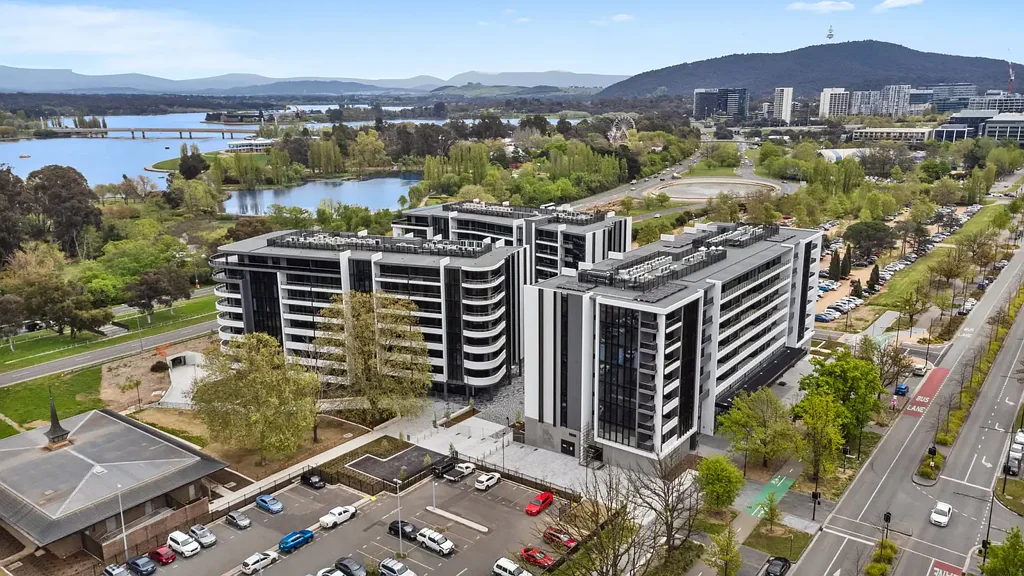 Parkes 2房  Where Luxury Feels Effortless and Everyday Feels Connected