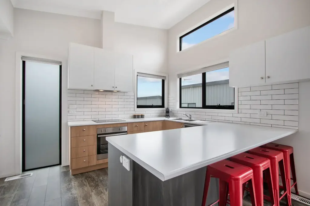 Jindabyne 3ਬੈੱਡਰੂਮ Introducing This Charming Three-Bedroom Townhouse in a Prime Location!