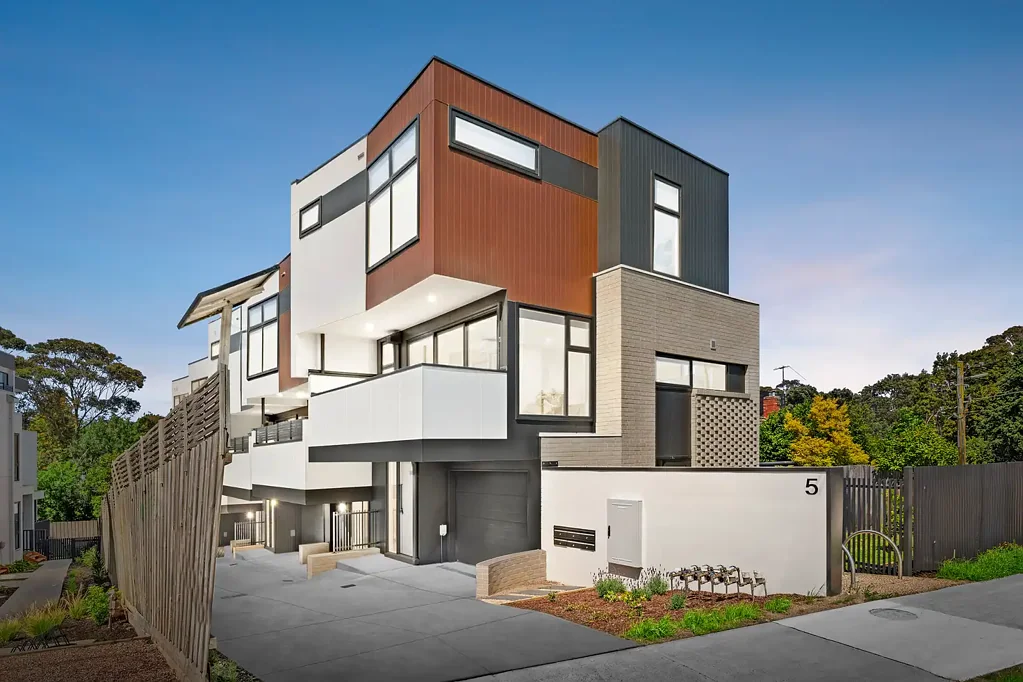 Blackburn 2침실 Brand New Luxury in Box Hill High School Zone