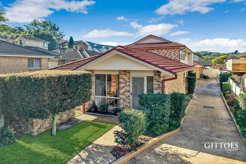 East Gosford 3chambre Single Level Living & In A Sought-After Street