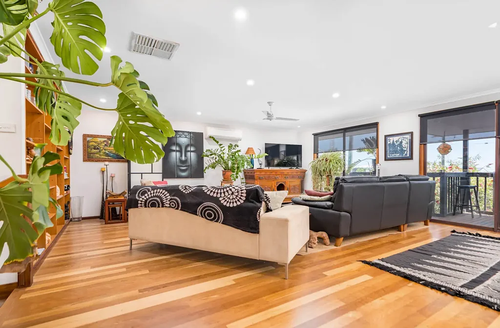 20 Glass Street, Kalbarri, WA 6536