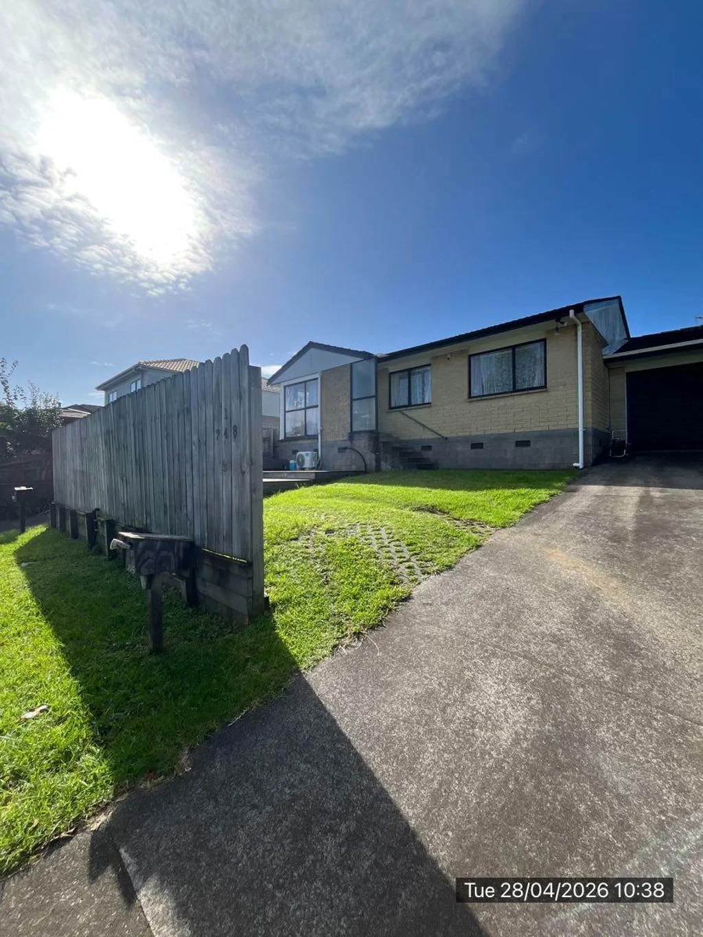 Spacious, Stylish & In Zone for Macleans
