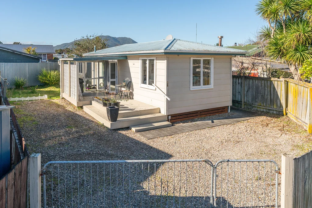 Taupo 1房  Contractors Luck, or Lock-and-Leave