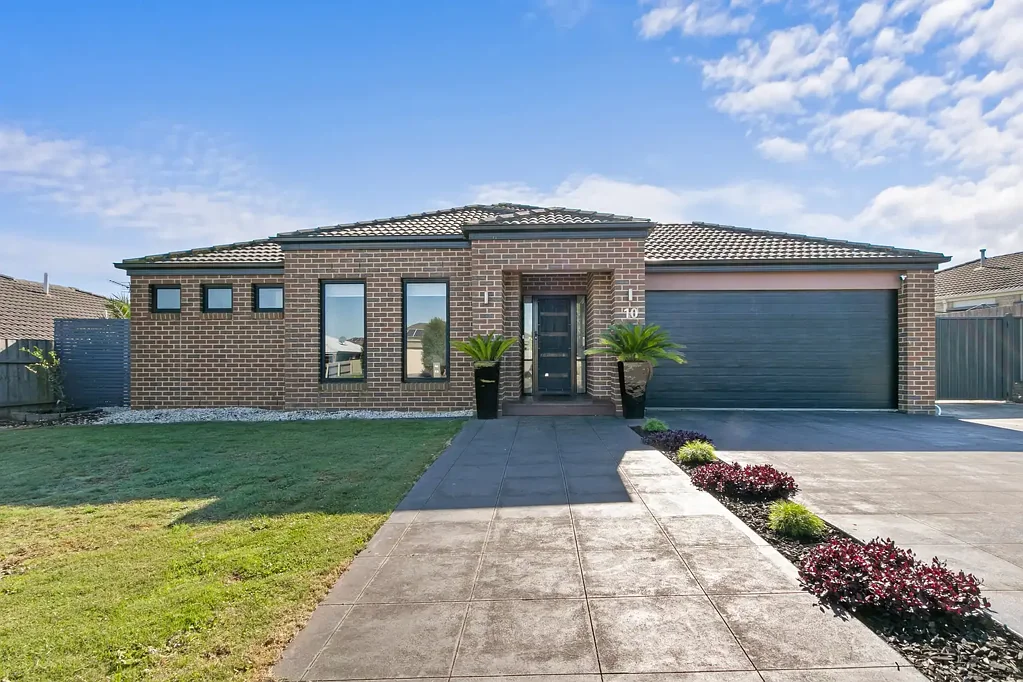 10 Leinster Avenue, Traralgon, VIC 3844