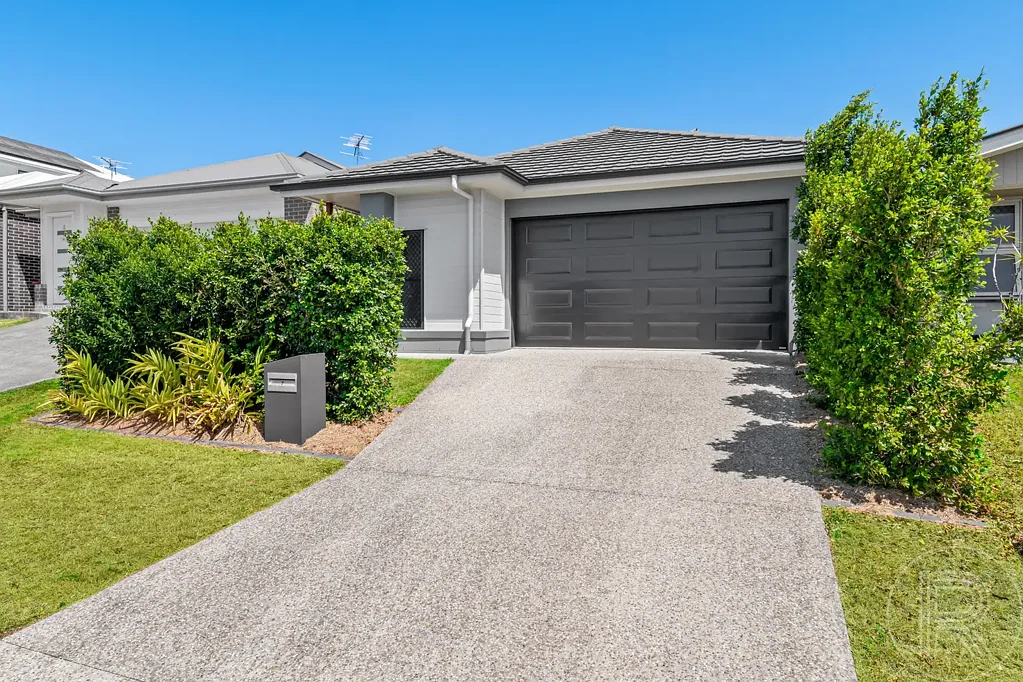 8 Diamantina Street, Holmview, QLD 4207