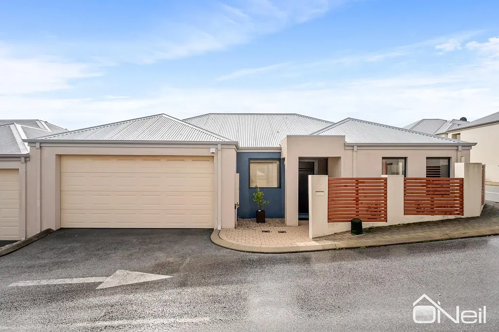37/11 Serls Street, Armadale, WA 6112