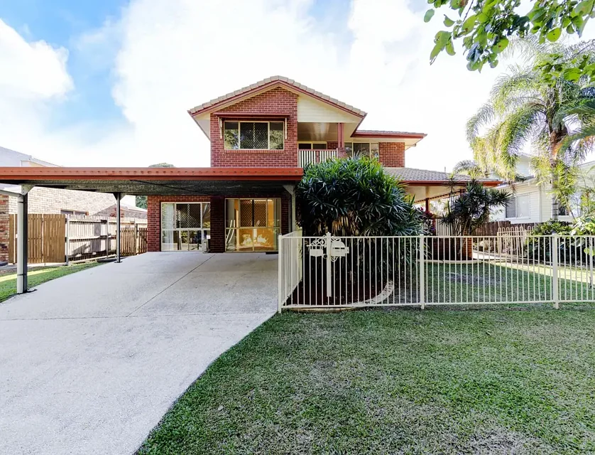 2 Moore Street, Mackay, QLD 4740, 4 ਕਮਰੇ, 2 ਬਾਥਰੂਮ, House