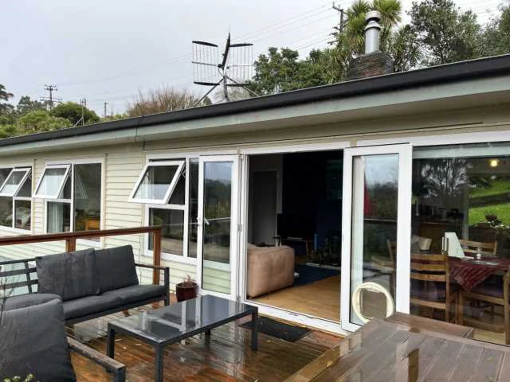 Auckland Central 4房  Waitakere Foothills, Bush and City Views