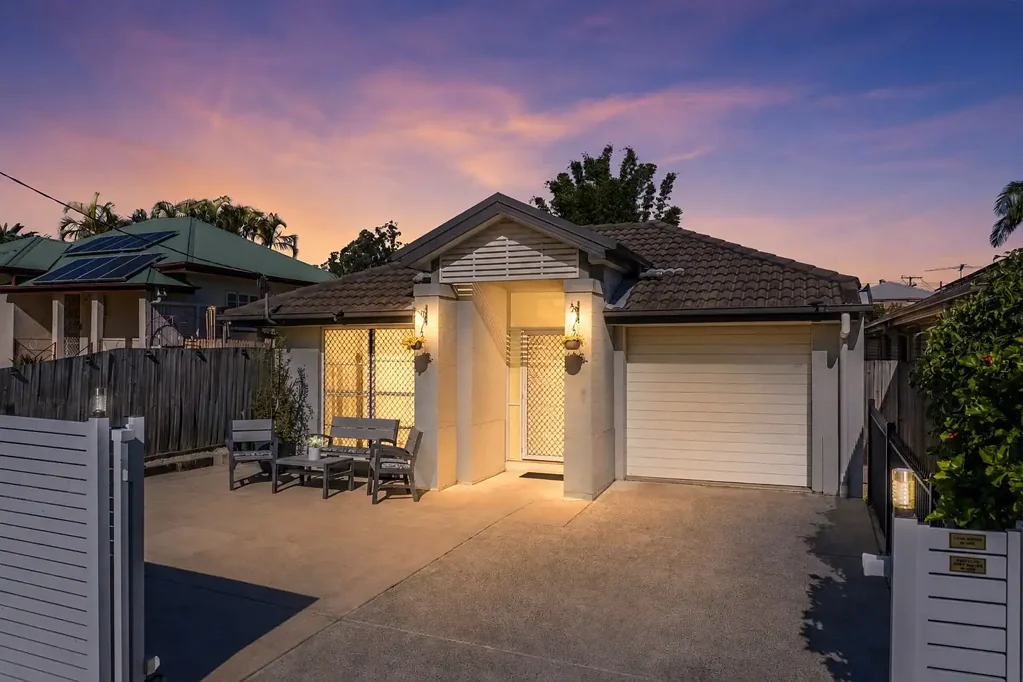 Darra 3Moenga LOW MAINTENANCE LIVING IN ONE OF DARRA'S BEST STREETS