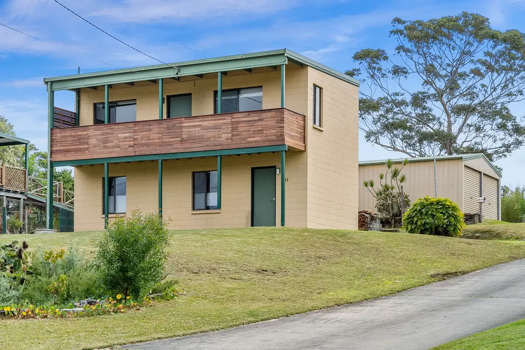 Lake Tabourie 3房  Coastal Living with Potential