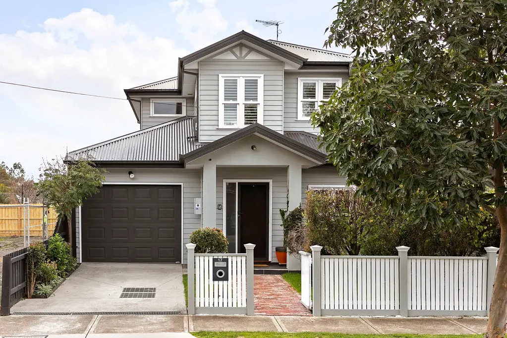 Pascoe Vale 3 Bedroom Fantastic Family Proportions in a Prestigious Parkside Pocket