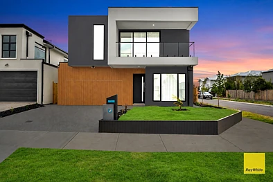 Greenvale 5房 备受追捧的 Greenvale 区域，尽享精致现代生活 Refined Contemporary Living in a Highly Desirable Greenvale Setting
