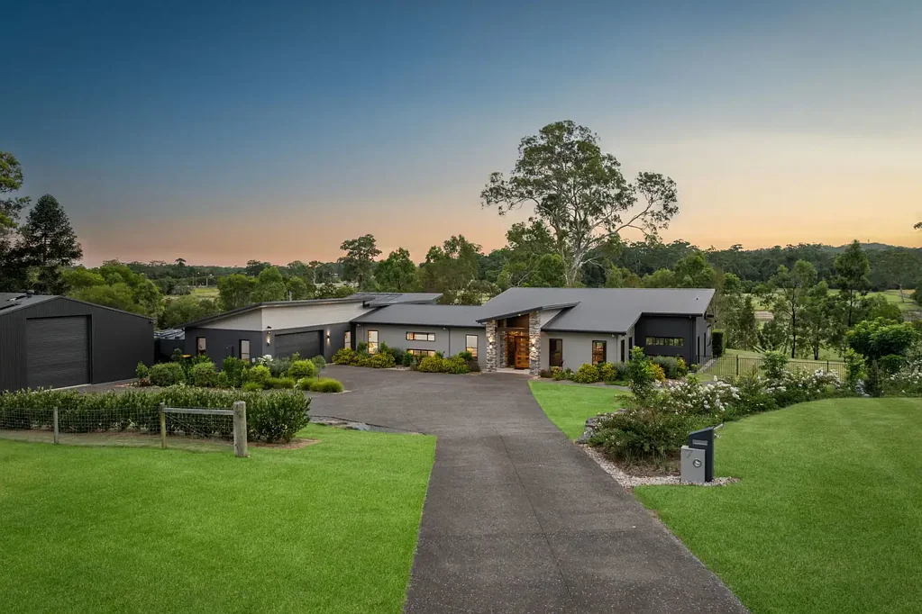 17 Durham Place, Glenview, QLD 4553