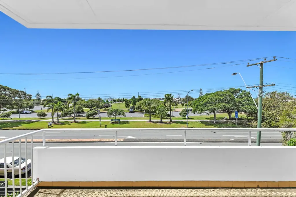 8/128 Marine Parade, Southport, QLD 4215