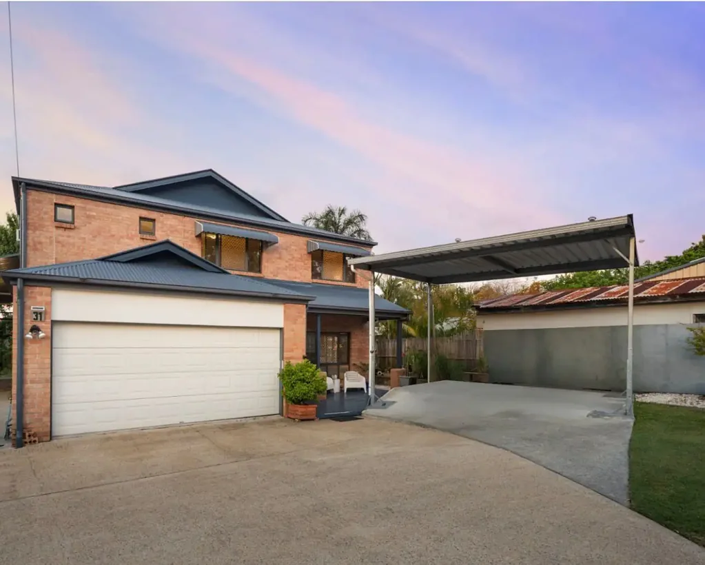 Wynnum 5 Bedroom Offers circa $1,5  - closing soon