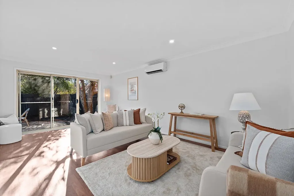Isabella Plains 3房  A Great First Home!