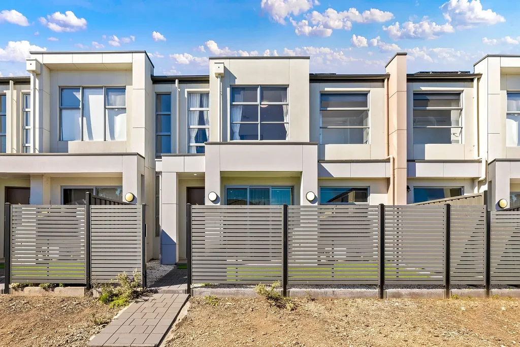 4B La Scala Court, Paradise, SA 5075