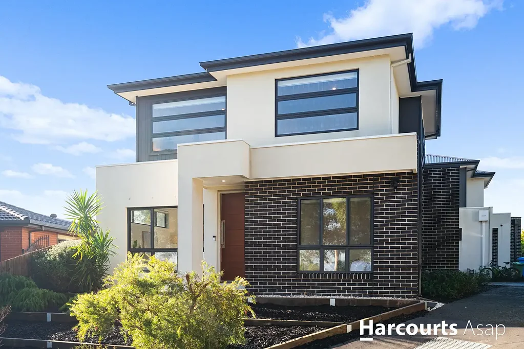 Berwick 4 Bedroom A Premium Lifestyle in the Heart of Berwick – 4 Bedrooms, 3 Bathrooms