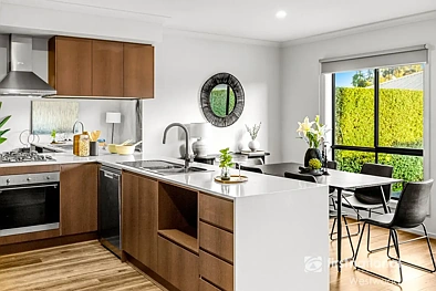 14 Bloom Street, Werribee, VIC 3030, 3 Bedrooms, 2 Bathrooms, Townhouse