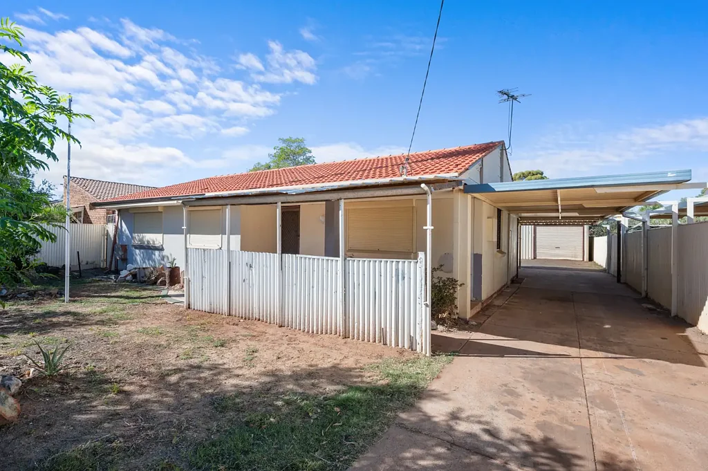 46 Boomerang Crescent, South Kalgoorlie, WA 6430