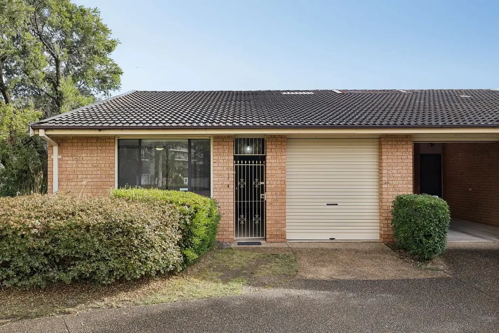 Two bedroom Villa- Ideal Location!