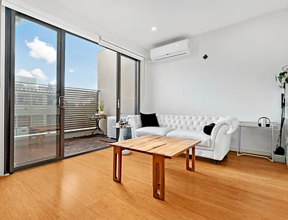 2/44 View Road, Springvale, South East Melbourne, 2 રૂમ, 2 બાથરૂમ, Townhouse