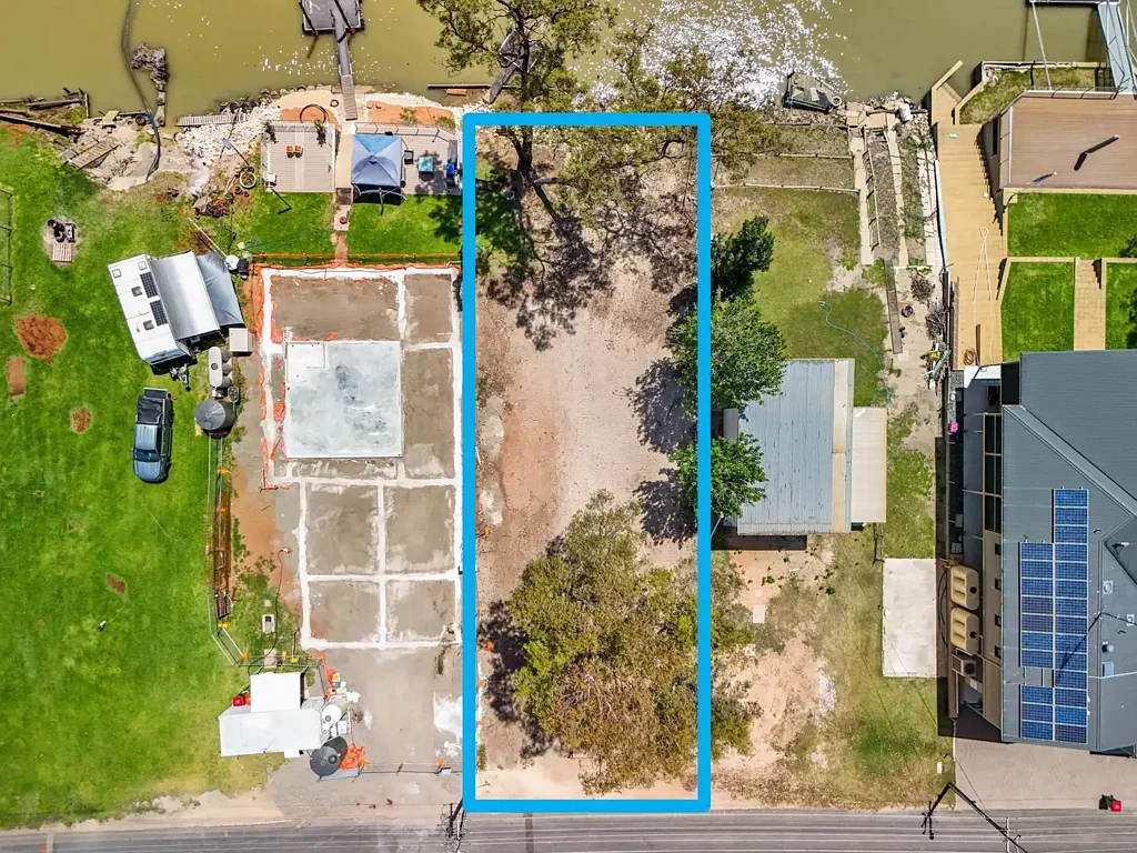 42 Page Drive, Blanchetown, SA 5357