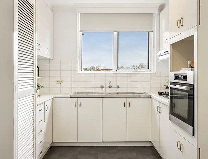 9/11 Herbert Street, St Kilda, VIC 3182, 2 ห้องนอน, 1 ห้องน้ำ, Apartment