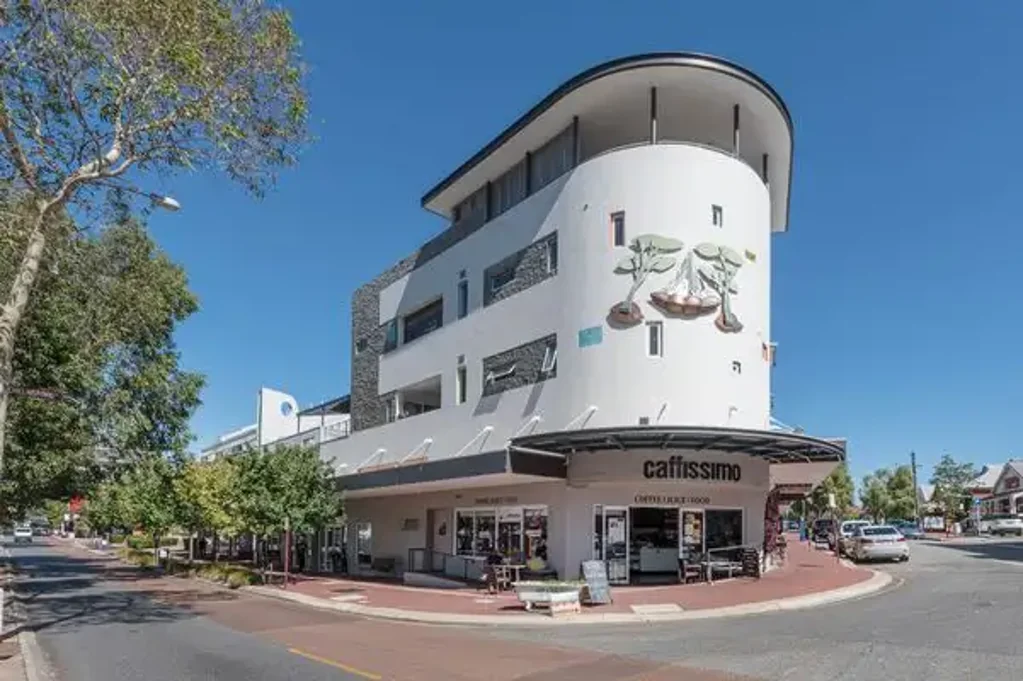 In the heart of Mount Lawley!