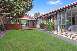67 Aquarius Drive, Frankston