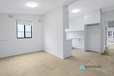63 Pendle Way, Pendle Hill, NSW 2145, 4 phòng ngủ, 1 phòng tắm, House