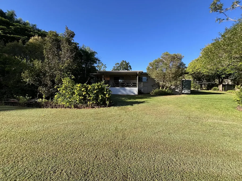Tolga 4部屋 SHADY ACRE WITH LARGE FAMILY HOME