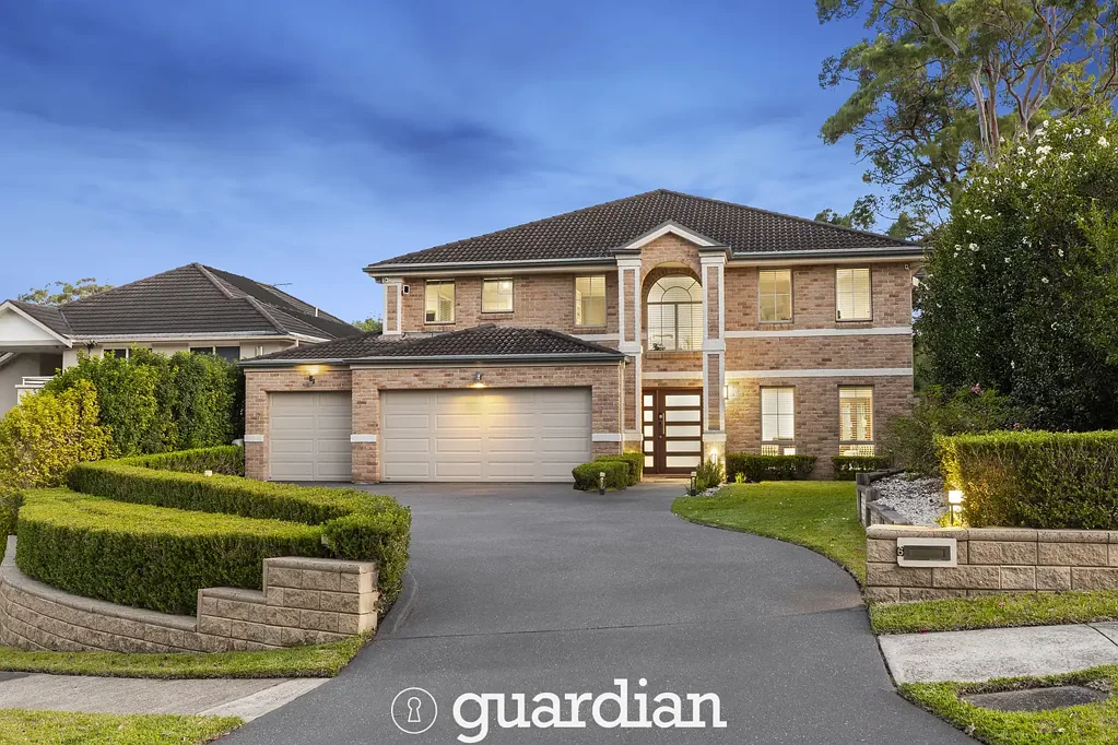 Dural 6غرفة نوم Modern family living in Cherrybrook Tech zone