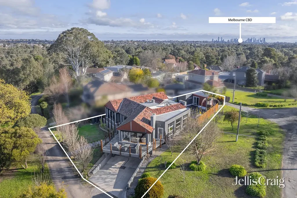 Ivanhoe East 4chambre Serene Family Sanctuary. Exclusive Yarra River Address.