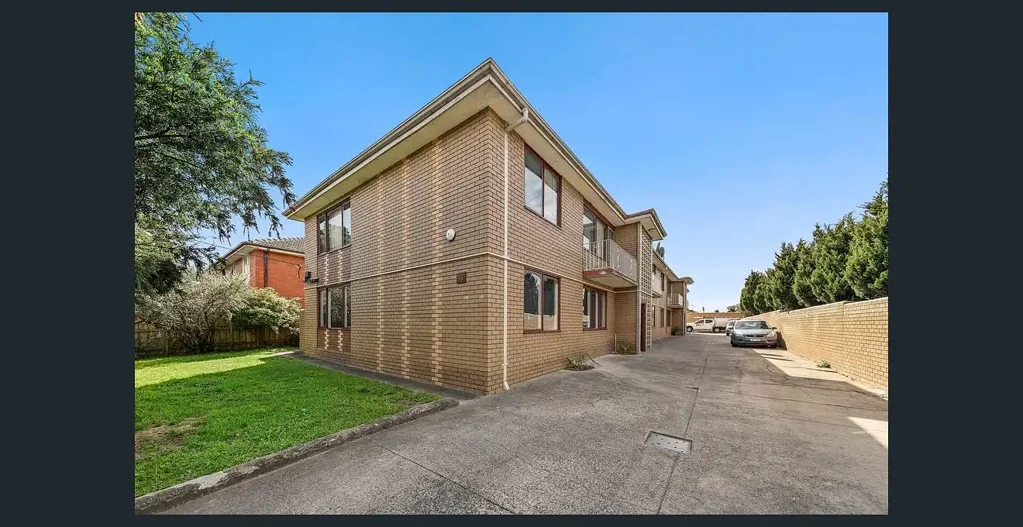 TWO BEDROOM UNIT AVAILABLE FOR RENT IN CENTRAL LOCATION!!!