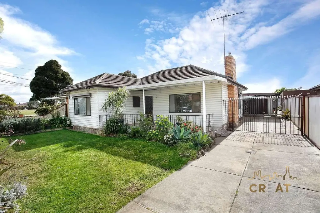 DON'T MISS THIS EXCEPTIONAL OPPORTUNITY TO LEASE A WELL-PRESENTED FAMILY HOME IN THE HEART OF SUNSHINE WEST